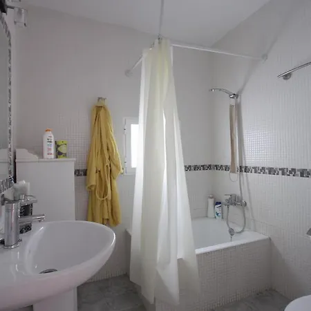 Casa Cueva *